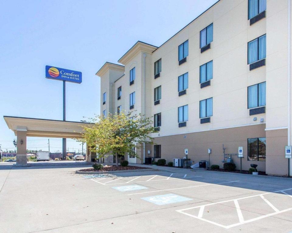 מדיסונוויל Comfort Inn & Suites מראה חיצוני תמונה