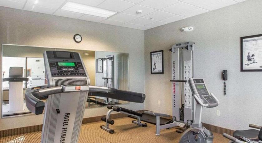 מדיסונוויל Comfort Inn & Suites מראה חיצוני תמונה